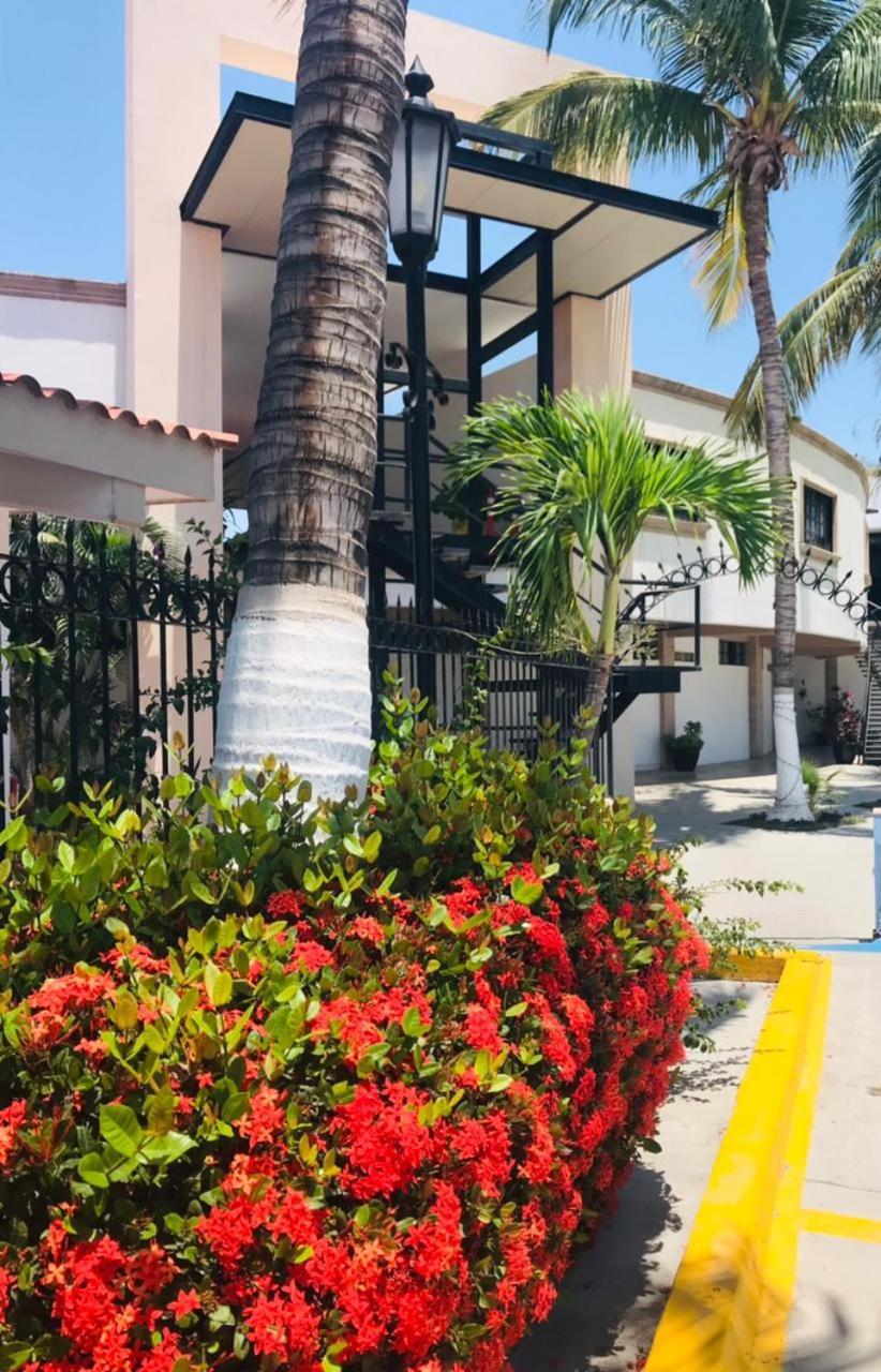 Hotel Marina Topolobampo Exterior photo